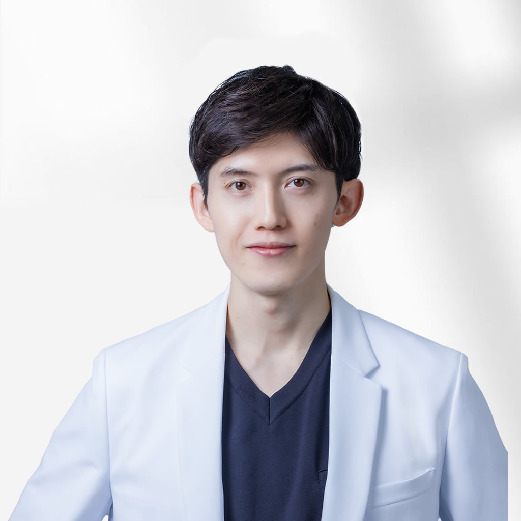 服部健人医師の宣材写真